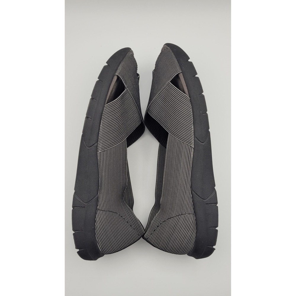 BareTraps Kami Women's Slip On Sandals Size 7.5 Gray Black Elastic Comfort Flats - Picture 3 of 11